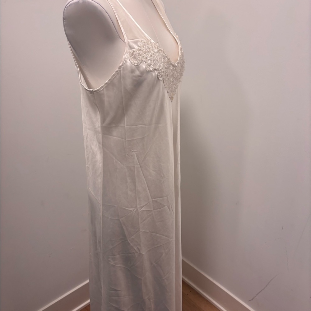Lord & Taylor White Lace Trim Nightgown